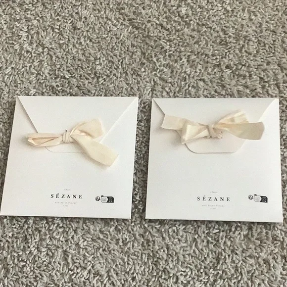 Sézane NEW- Floral Patterned Scarves Set - Picture 4 of 5